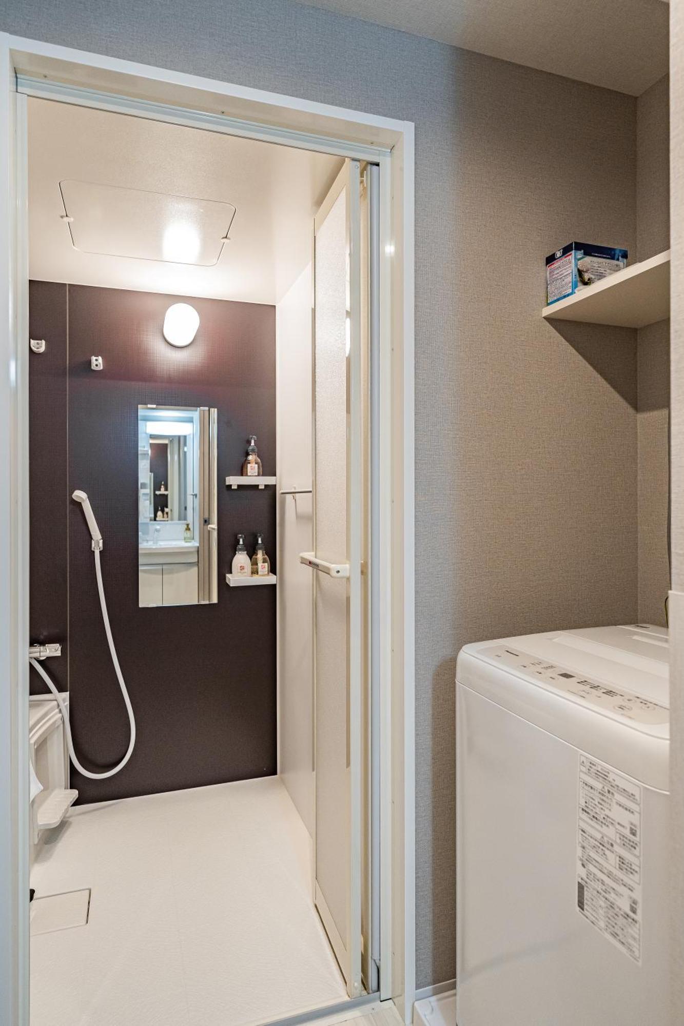 Apartment Hotel 11 Umeda Kamiyama Osaka Buitenkant foto